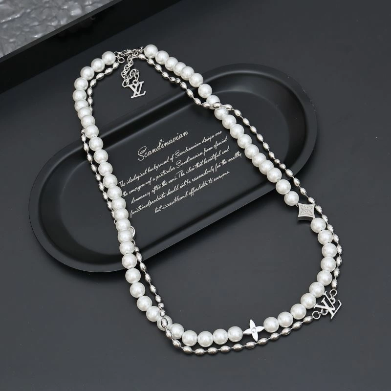 Practical Louis Vuitton Necklaces 268359