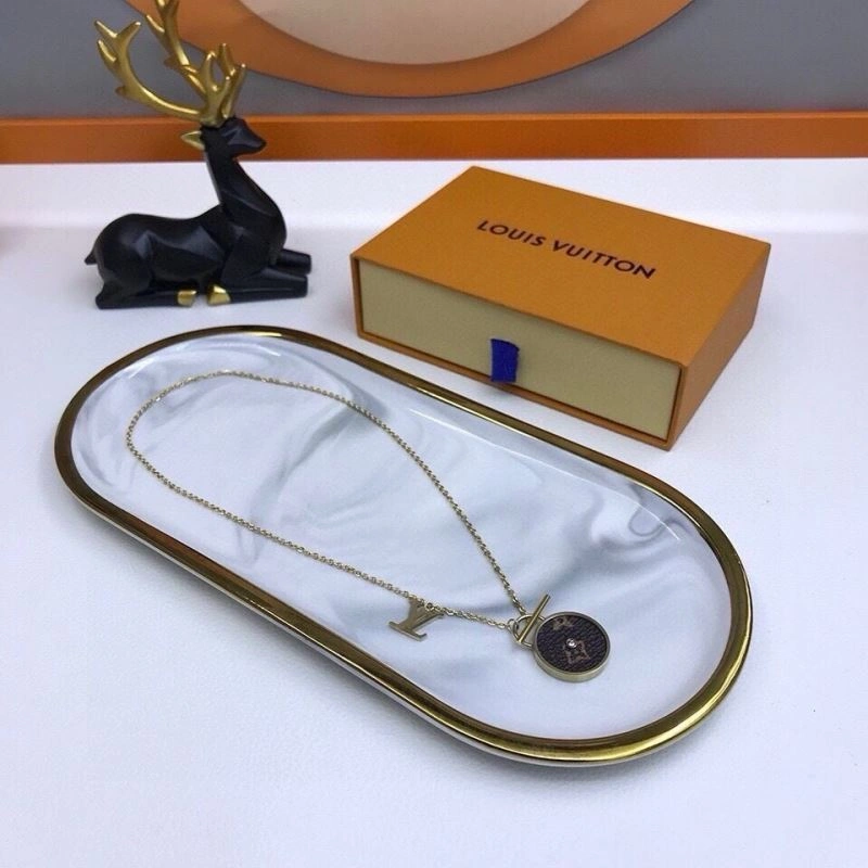 Upgraded Louis Vuitton Necklaces 268365