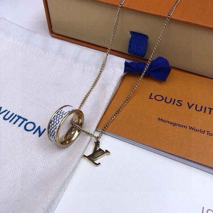 SunProtective Louis Vuitton Necklaces 268358