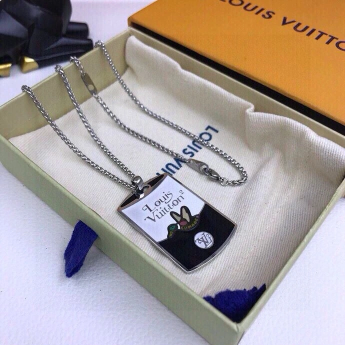 Louis Vuitton Necklaces Youthful 268351