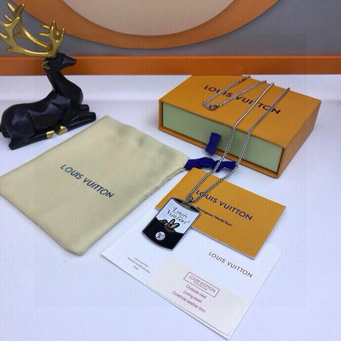Louis Vuitton Necklaces Youthful 268351