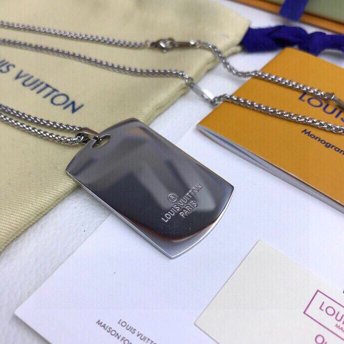Louis Vuitton Necklaces Youthful 268351