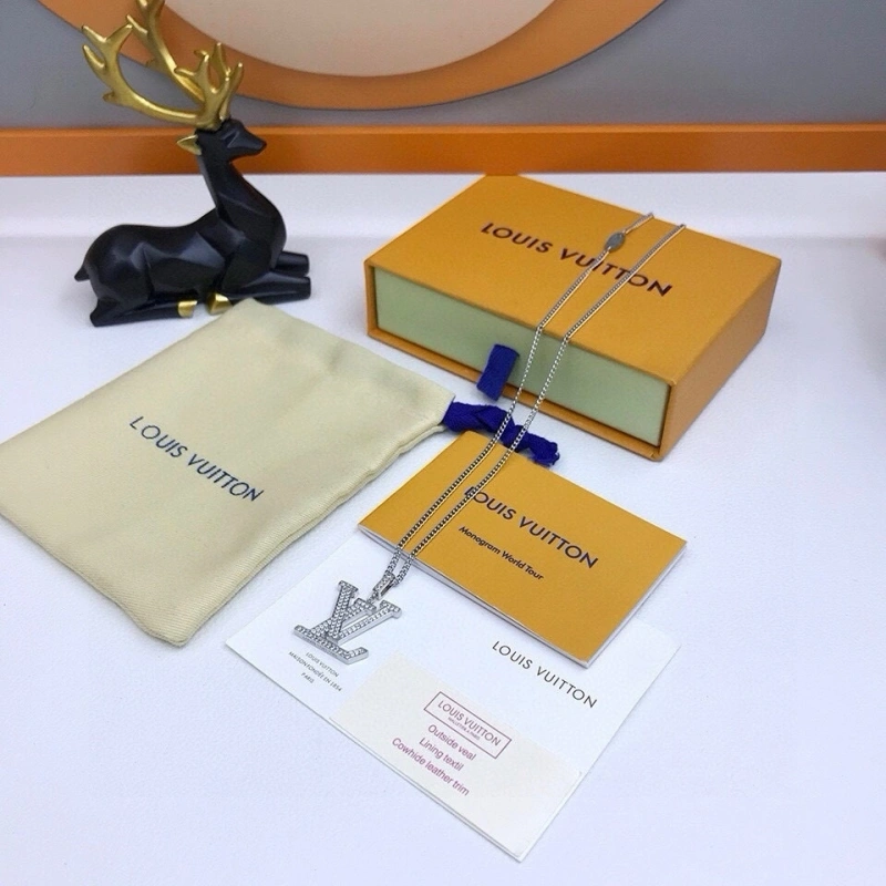 OnTrend Louis Vuitton Necklaces 268355