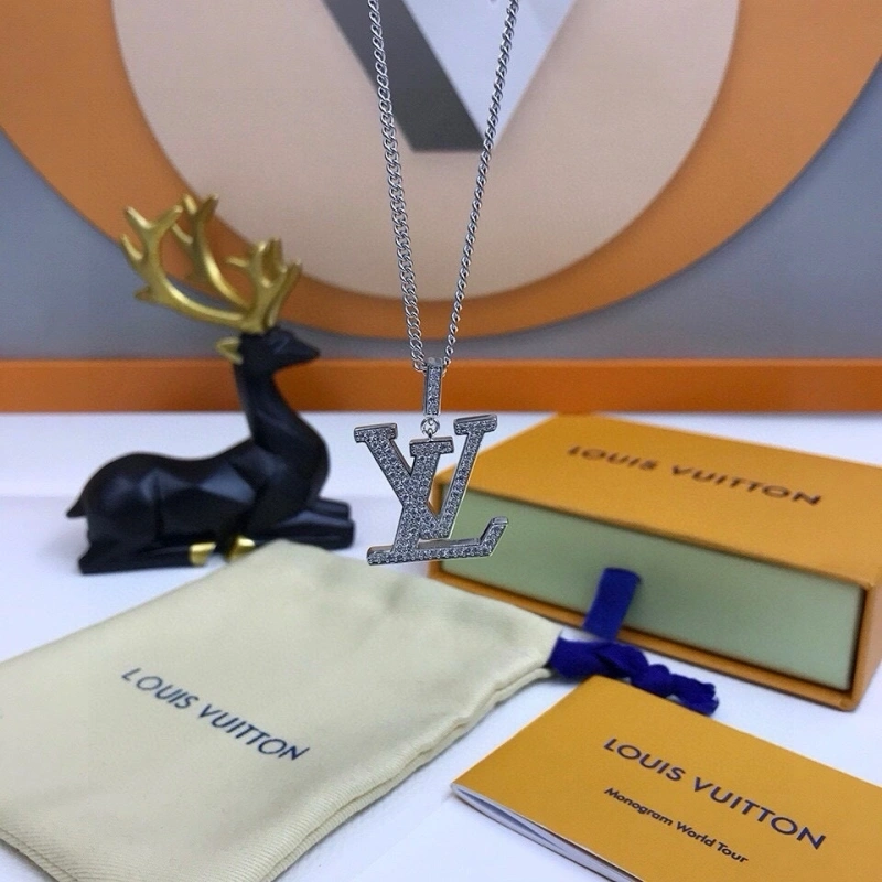 OnTrend Louis Vuitton Necklaces 268355