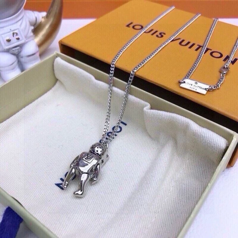 Louis Vuitton Necklaces Timeless 268345