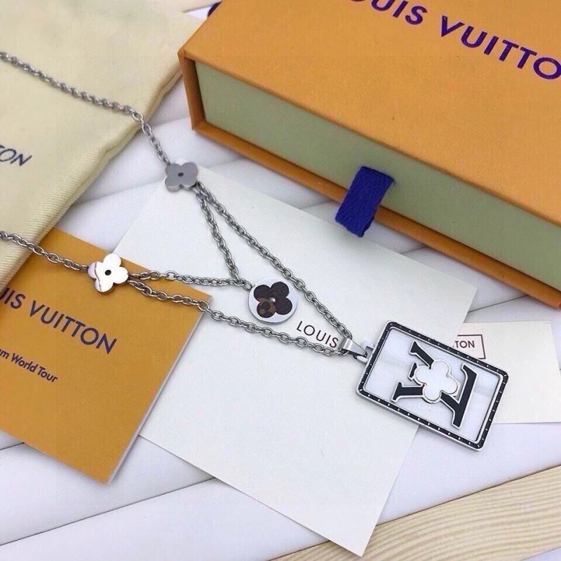 Popular Louis Vuitton Necklaces 268338