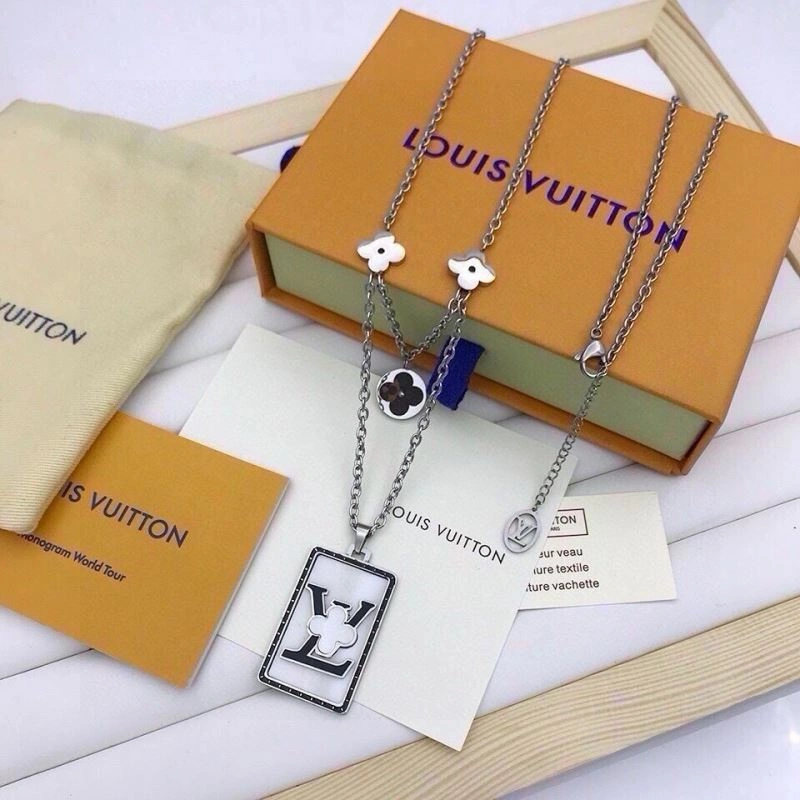 Popular Louis Vuitton Necklaces 268338