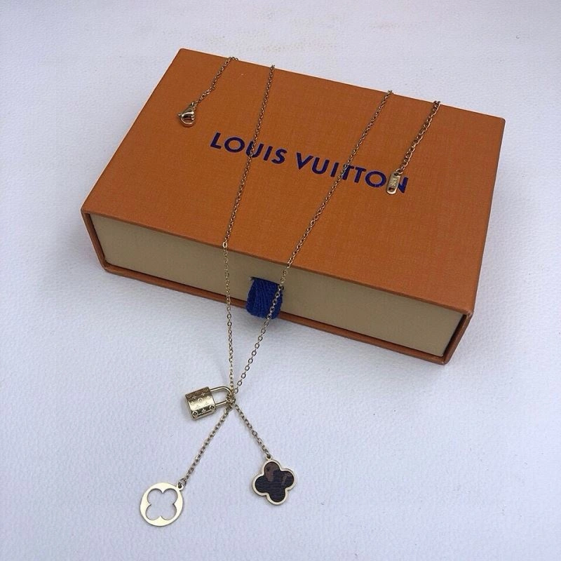 Louis Vuitton Necklaces DailyWear 268344