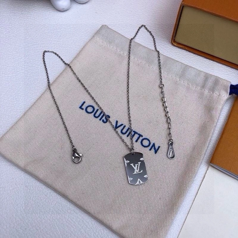 Colorful Louis Vuitton Necklaces 268342