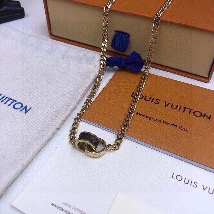 FreshLook Louis Vuitton Necklaces 268337
