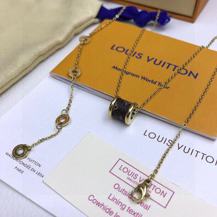 Reliable Louis Vuitton Necklaces 268332