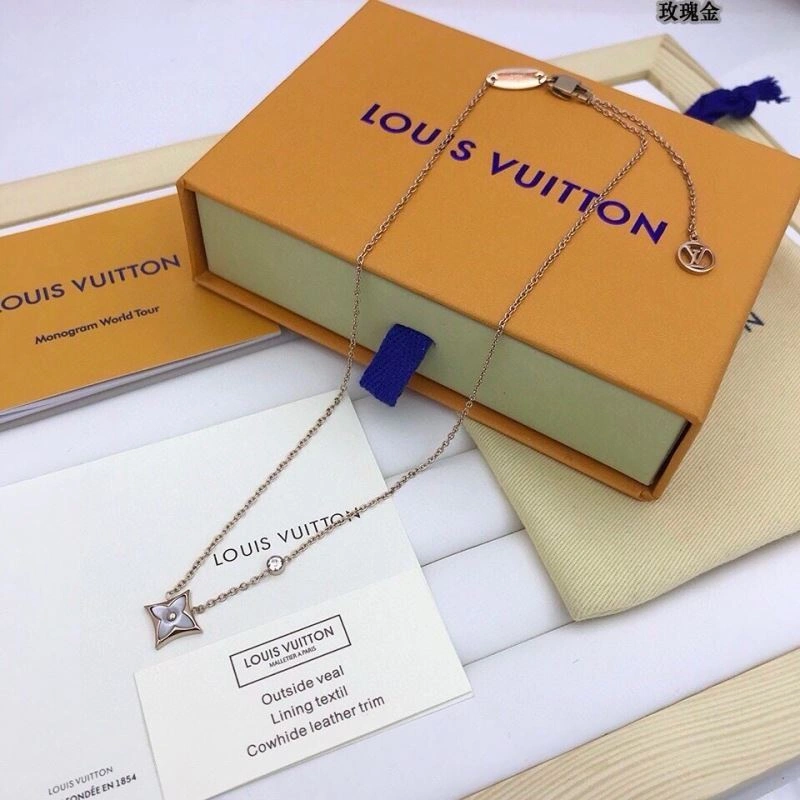Louis Vuitton Necklaces ModernLook 268330