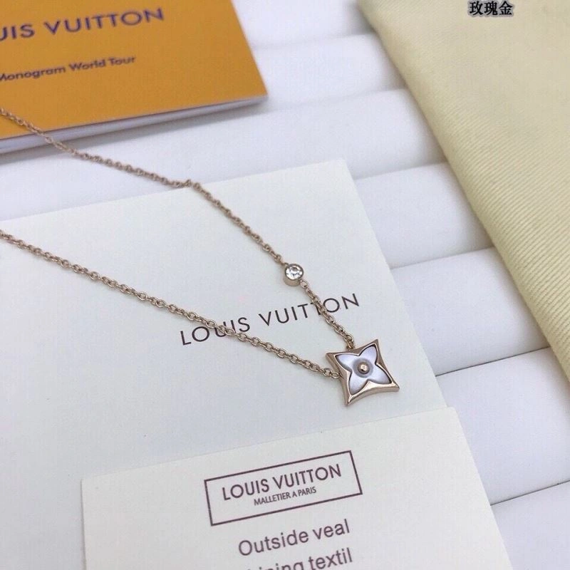 Louis Vuitton Necklaces ModernLook 268330