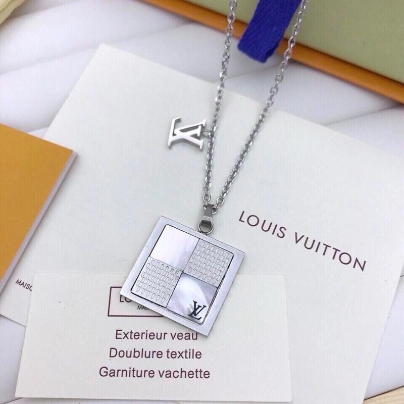 Louis Vuitton Necklaces Functional 268326