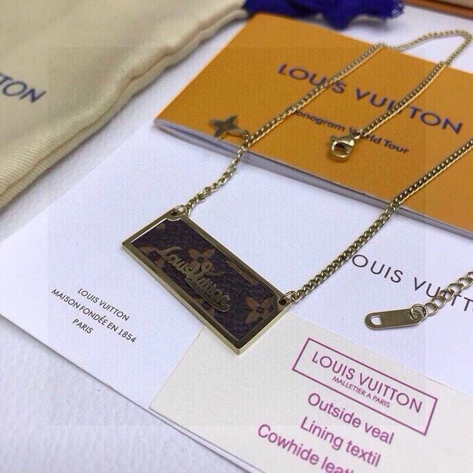 Lightweight Louis Vuitton Necklaces 268328