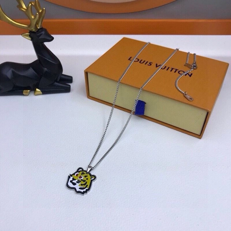 Louis Vuitton Necklaces EyeCatching 268314