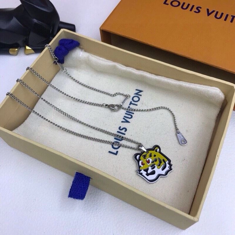 Louis Vuitton Necklaces EyeCatching 268314