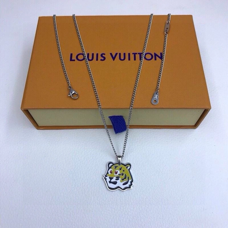 Louis Vuitton Necklaces EyeCatching 268314