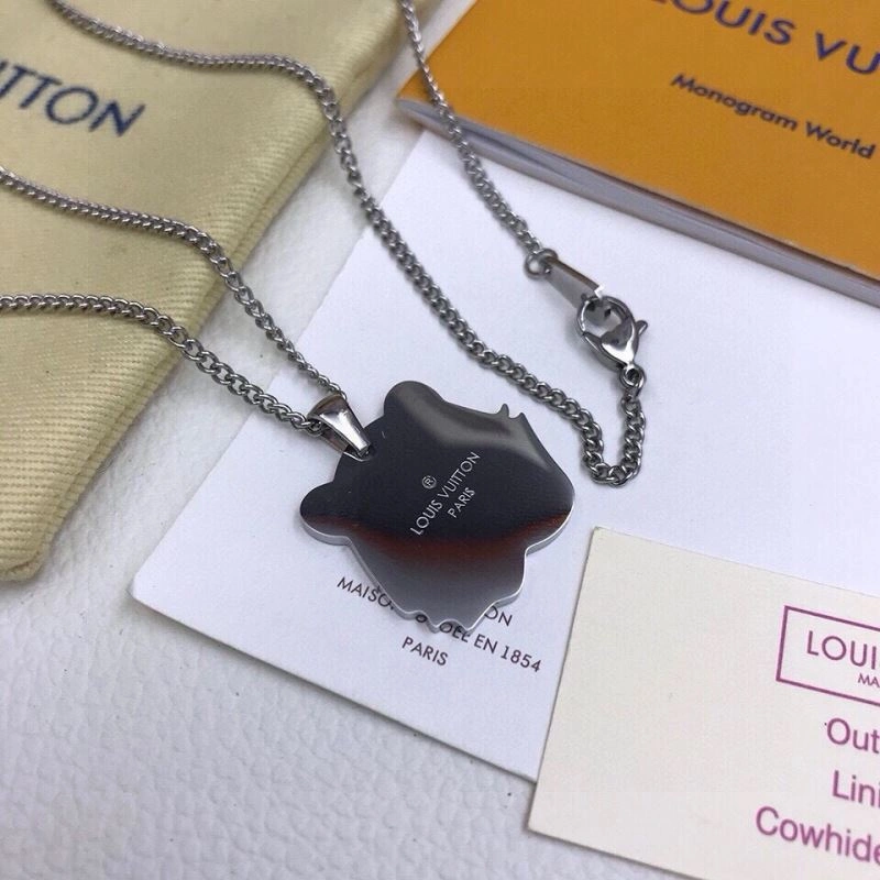 Louis Vuitton Necklaces EyeCatching 268314