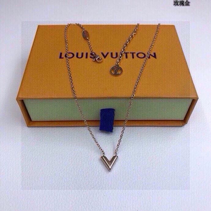 Chic Louis Vuitton Necklaces 268303
