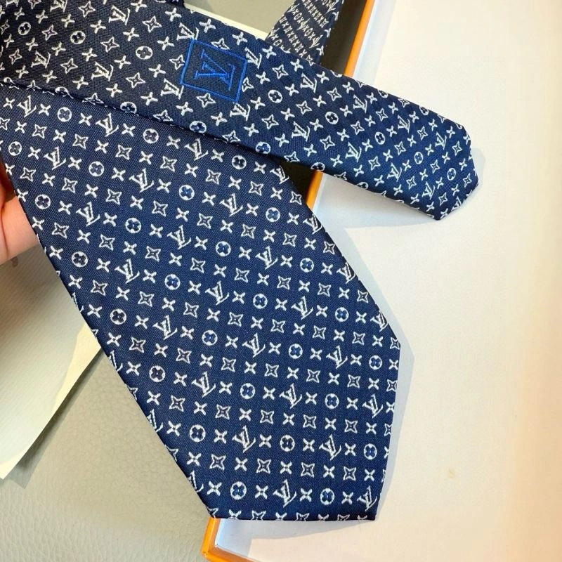 Louis Vuitton Neckties ZipUp 268542