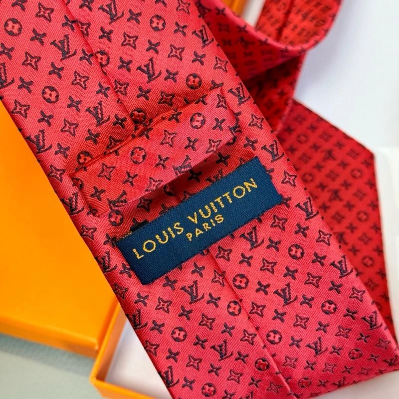 Louis Vuitton Neckties Colorful 268536