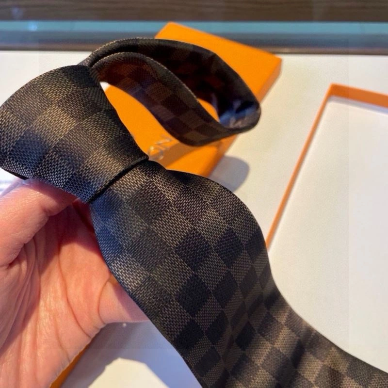 UrbanChic Louis Vuitton Neckties 268530