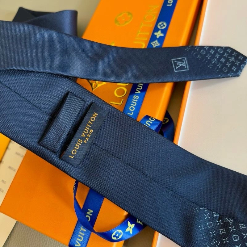 Louis Vuitton Neckties SunProtective 268522