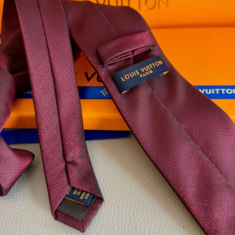 Louis Vuitton Neckties WaterResistant 268523