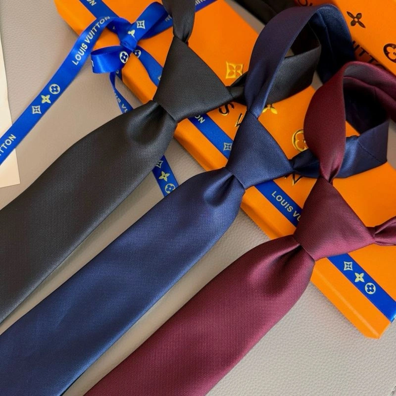Louis Vuitton Neckties Neat 268540