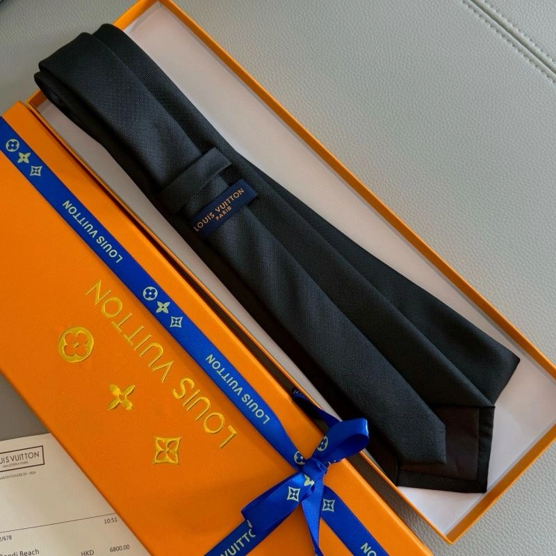 Louis Vuitton Neckties Neat 268540