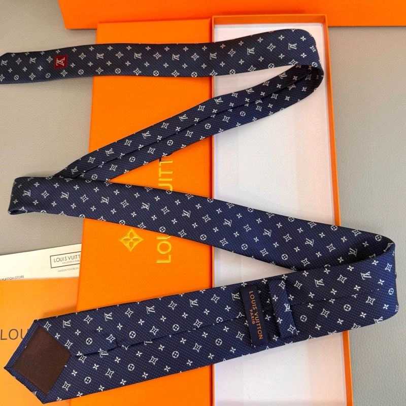 Louis Vuitton Neckties OnTrend 268532