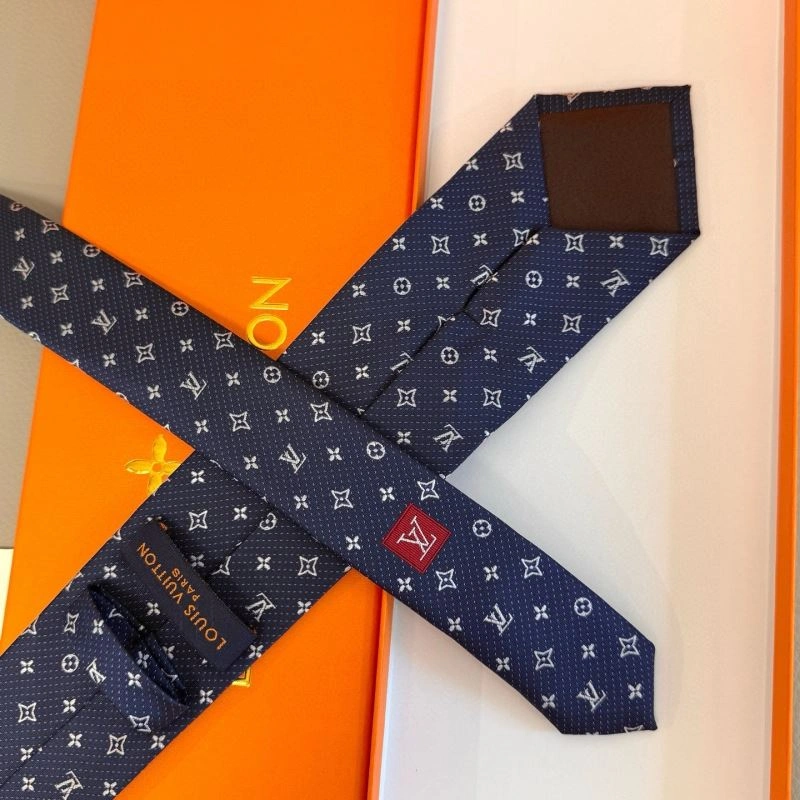 Louis Vuitton Neckties OnTrend 268532