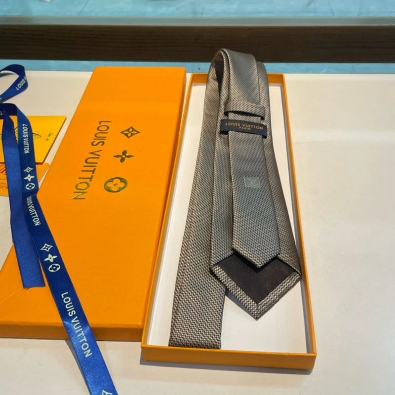 Louis Vuitton Neckties Practical 268485