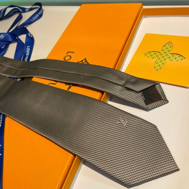 Louis Vuitton Neckties Practical 268485