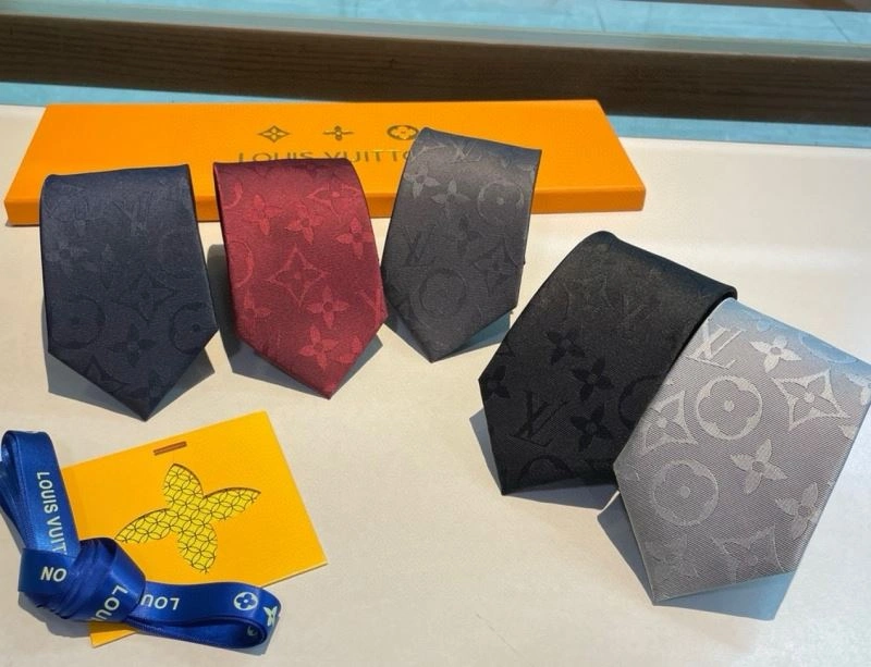 Snug Louis Vuitton Neckties 268474