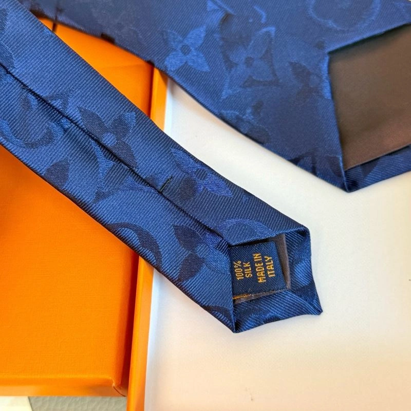 Louis Vuitton Neckties Snug 268486