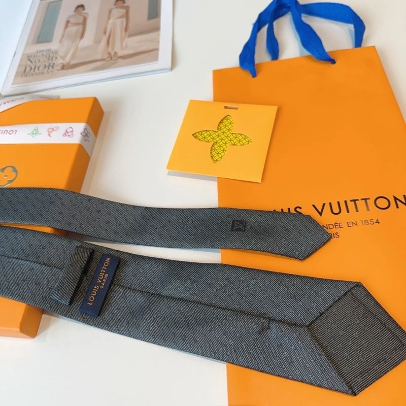 TravelReady Louis Vuitton Neckties 268483