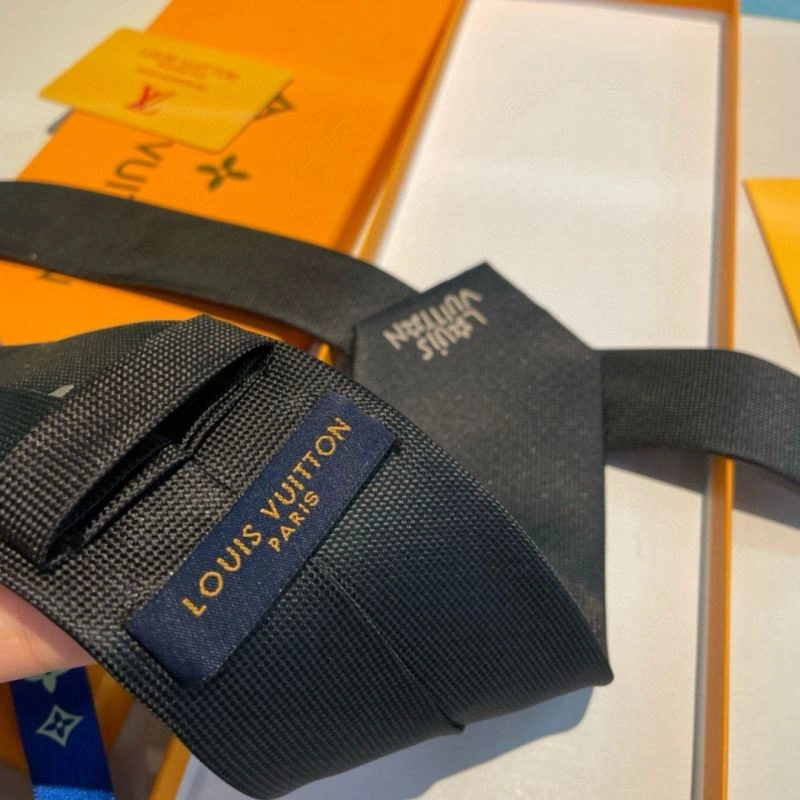Louis Vuitton Neckties Trendy 268468