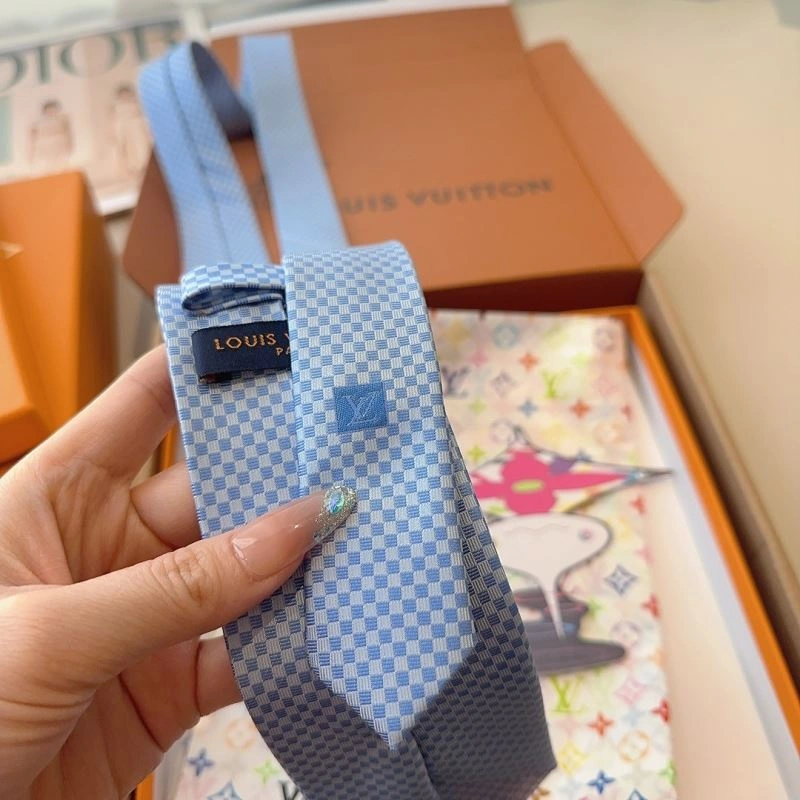 WellDesigned Louis Vuitton Neckties 268459