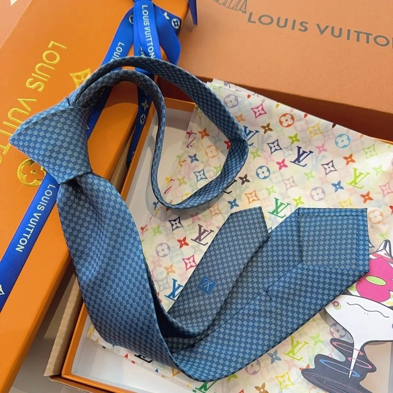 Louis Vuitton Neckties FashionForward 268456