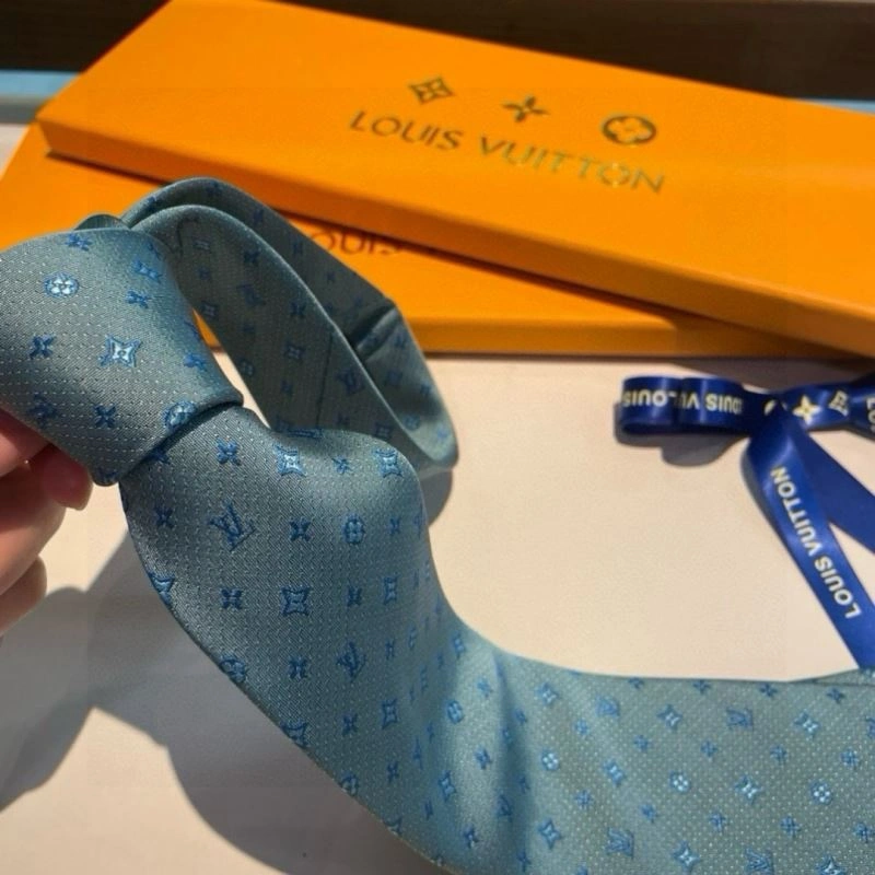 Louis Vuitton Neckties ZipUp 268434