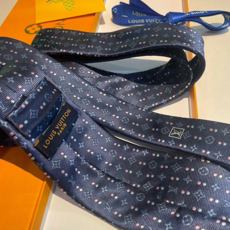 WellDesigned Louis Vuitton Neckties 268430