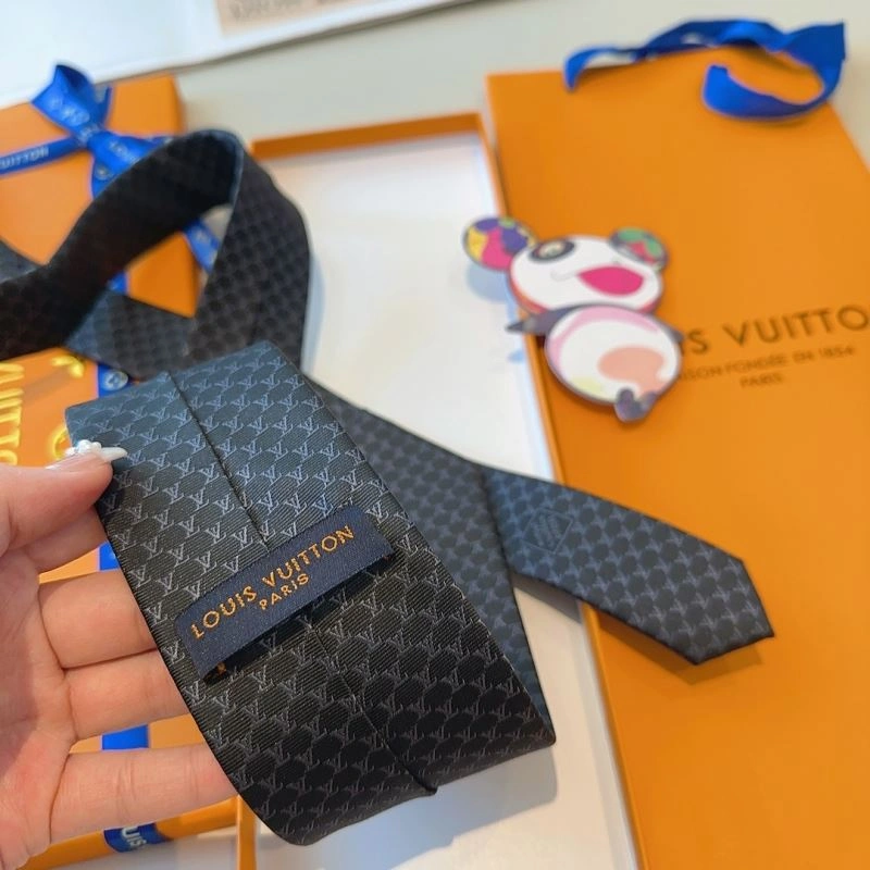 Louis Vuitton Neckties EyeCatching 269048