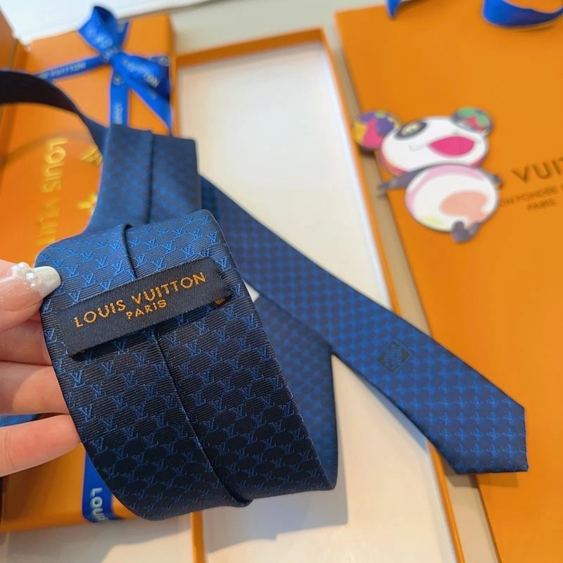 Effortless Louis Vuitton Neckties 269047