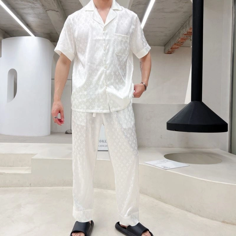 Louis Vuitton Nightwear Fashionable 269056