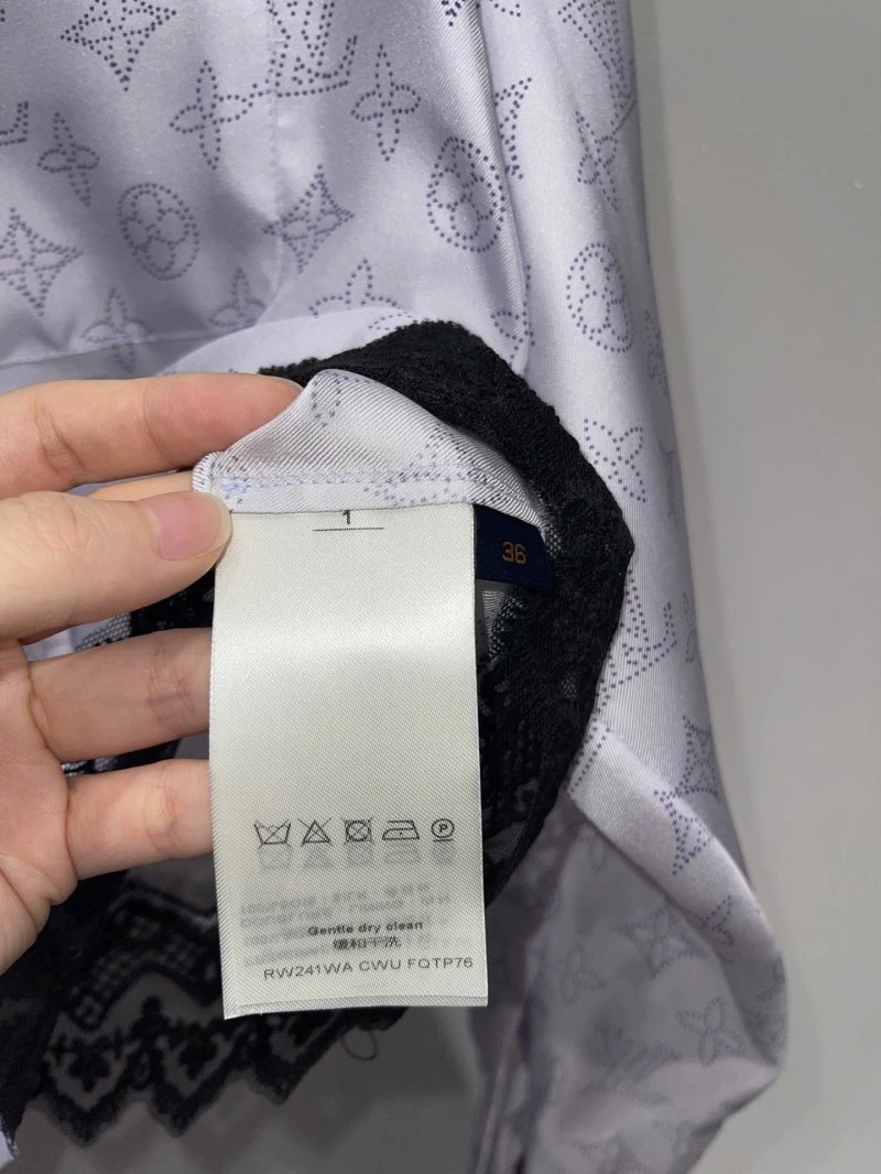 Comfortable Louis Vuitton Nightwear 131056