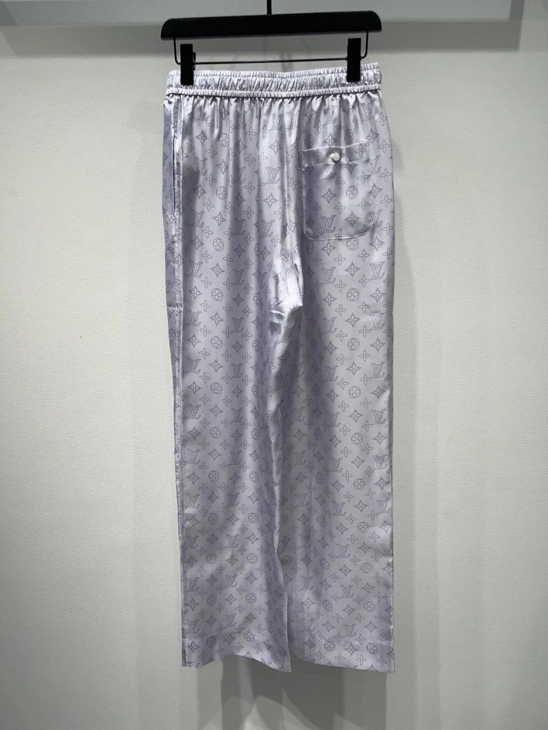 Louis Vuitton Nightwear FreshLook 131058