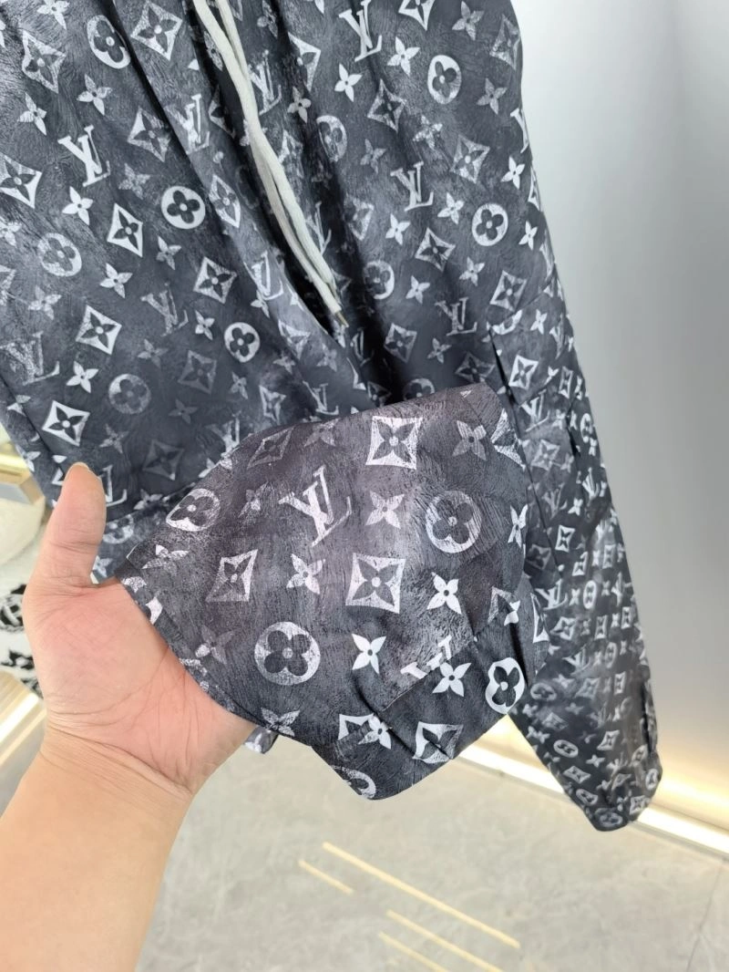 Louis Vuitton Nightwear Packable 132982