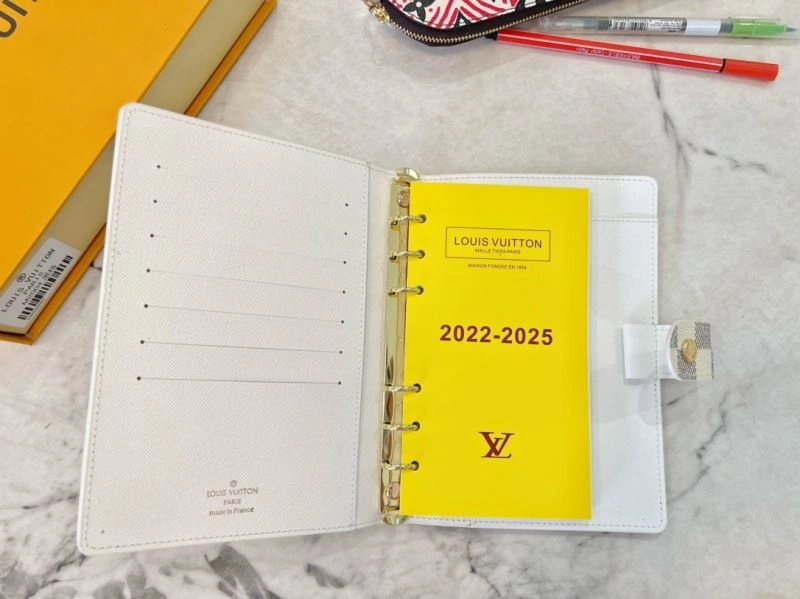 UrbanStyle Louis Vuitton Notepads 269097